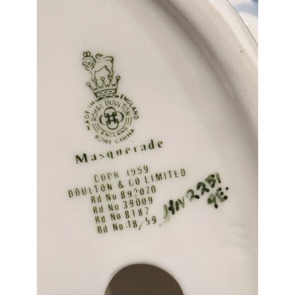 Royal Doulton “Masquerade” HN2251 Bone China Figurine - Picture 7 of 7